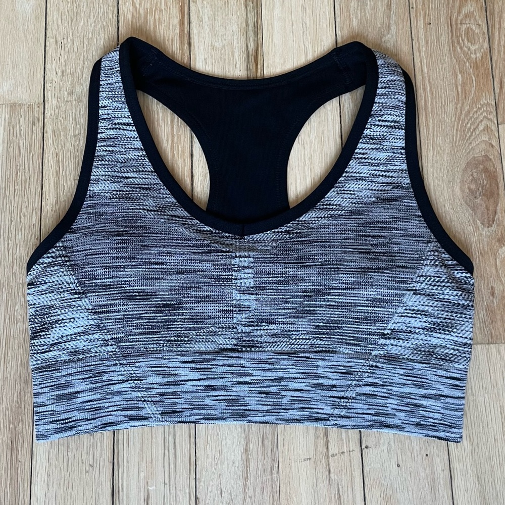 SKECHERS Seamless Racerback Sports Bra Nwt